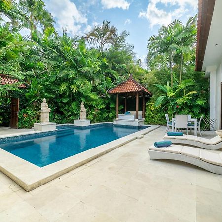 Villa Nemia Seminyak Εξωτερικό φωτογραφία